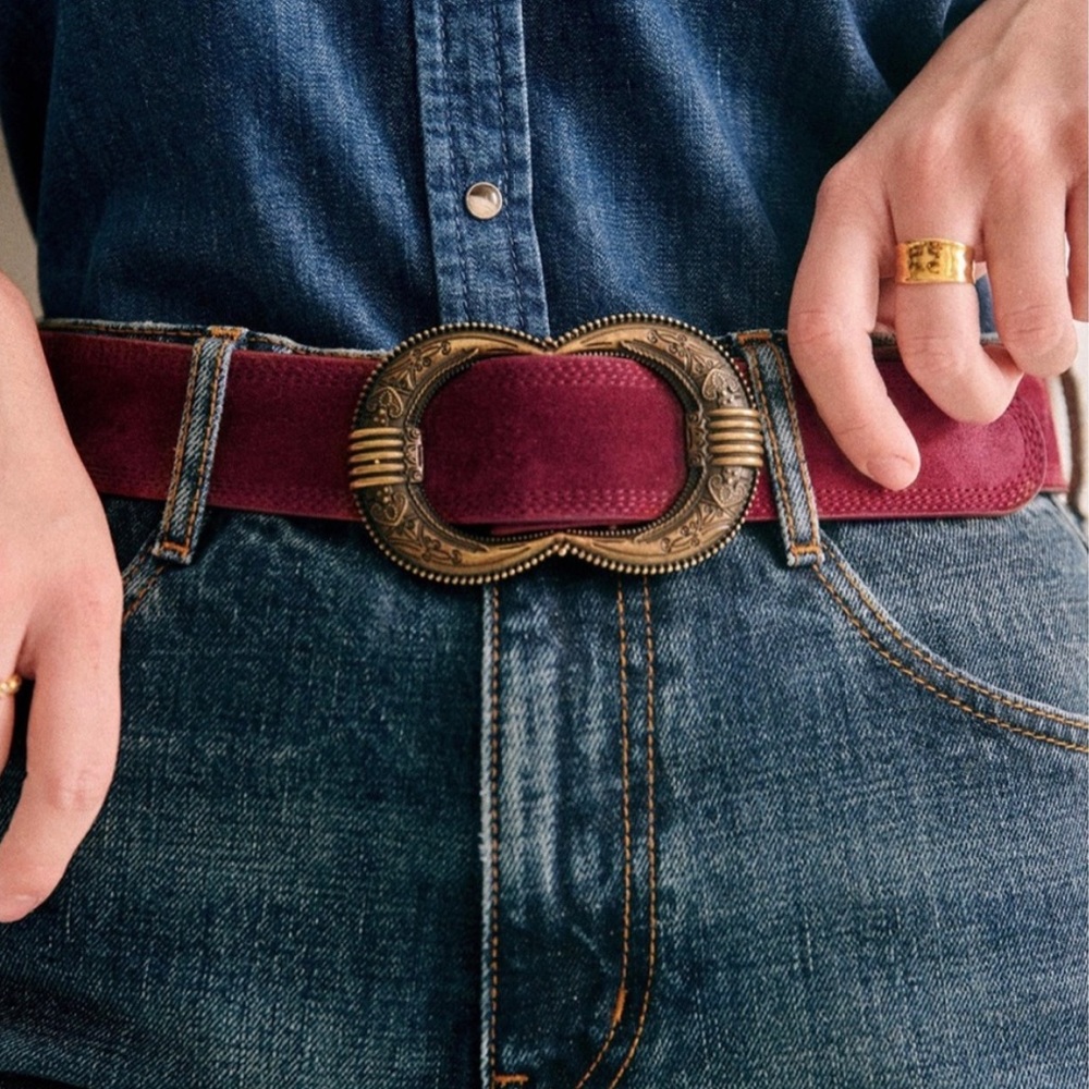 Sezane Gaia Belt T.100 in color Rasberry